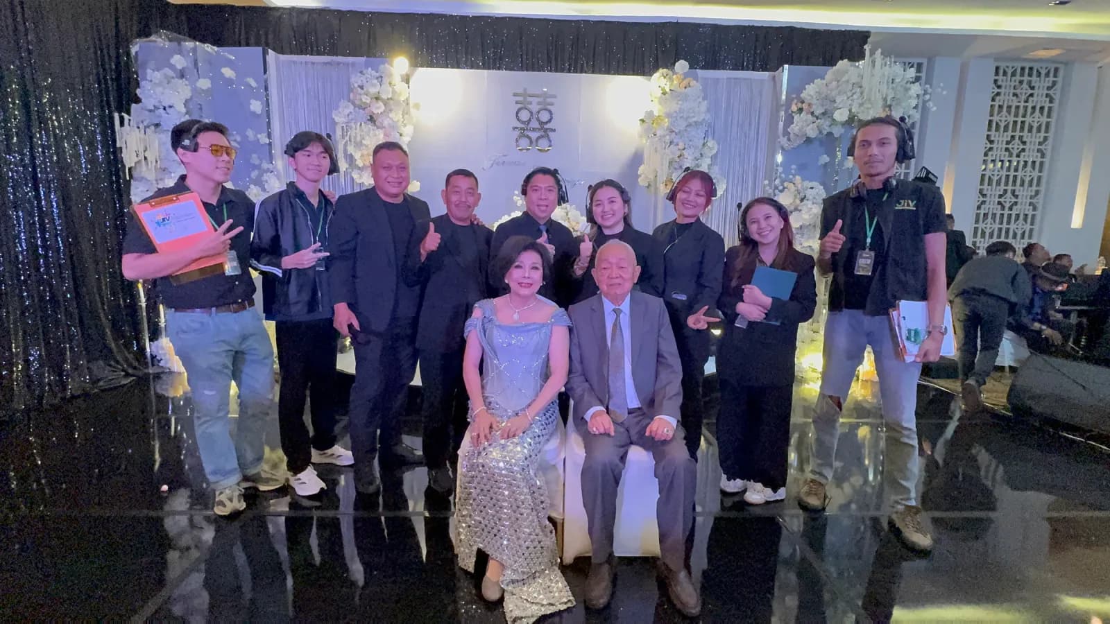 The 60th Wedding Anniversary foto 1